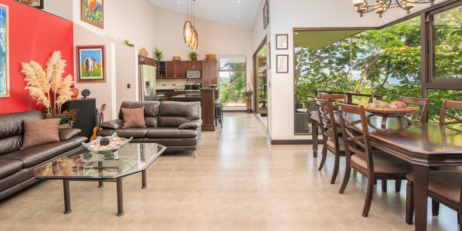 Propiedad en Condominio Valle Escondido