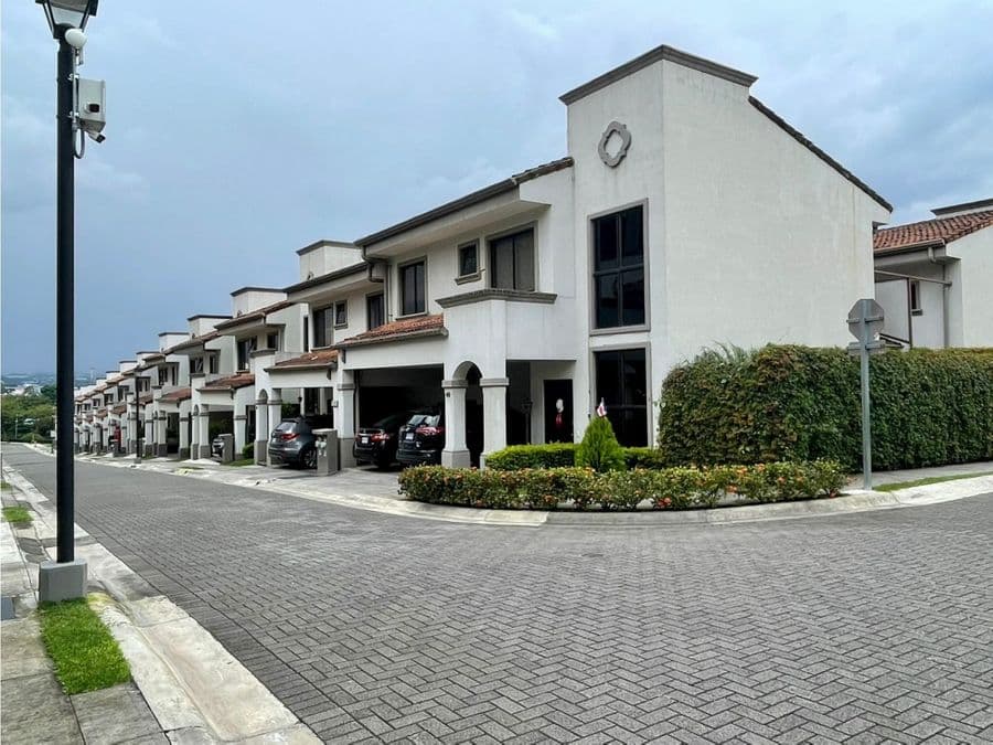 House at Condominio Atocha