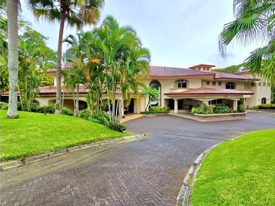 Casa en Escazú