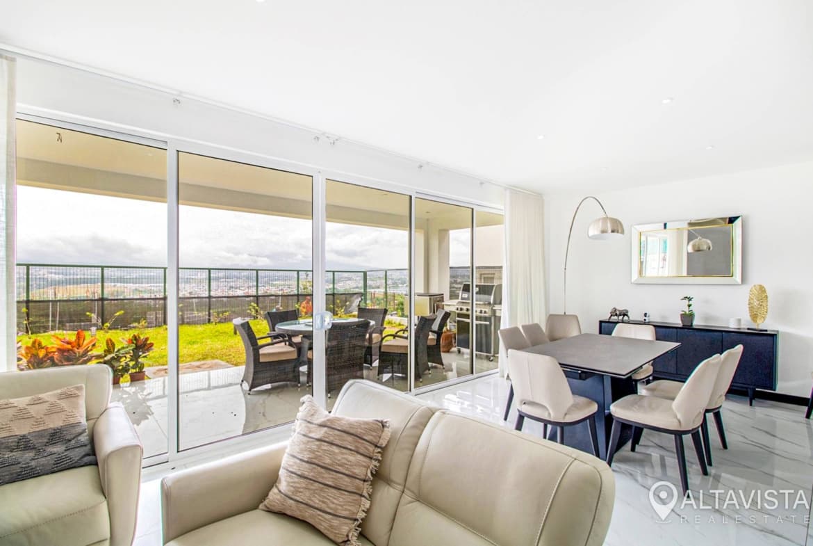 House at Condominio Lomas 2370