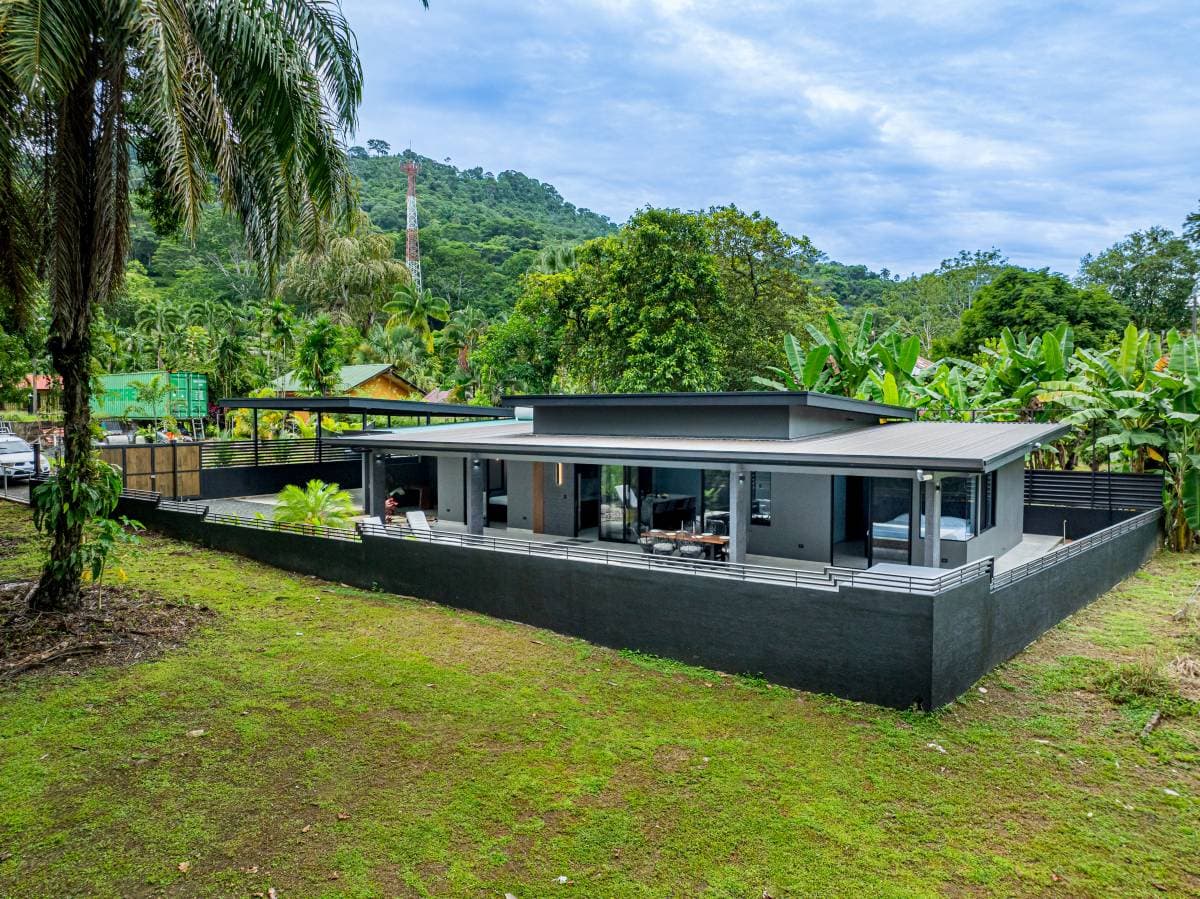 House at Hatillo