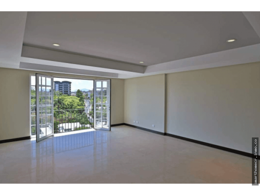 Apartamento en Condominio Cortijo San Miguel