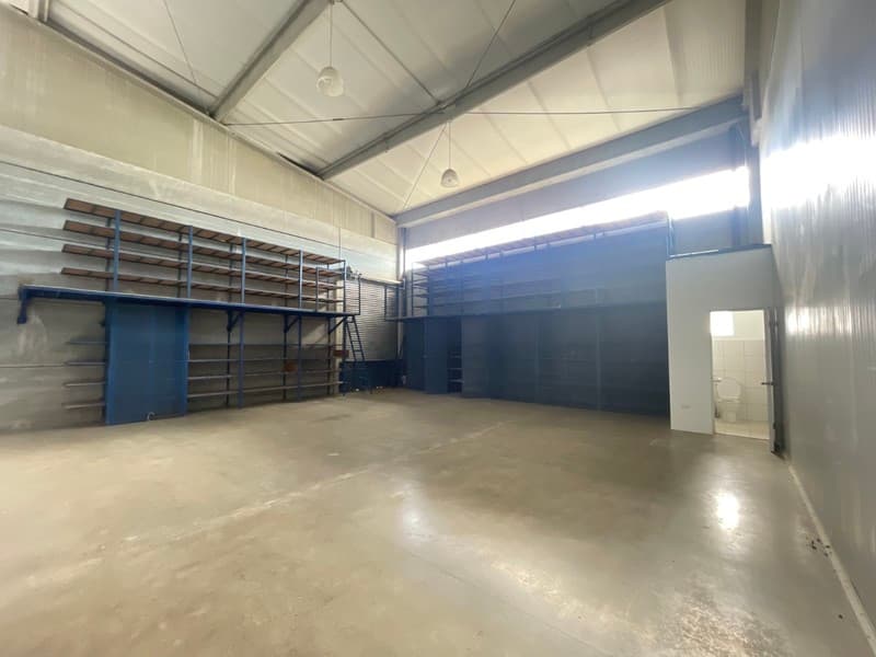 Commercial at San Rafael