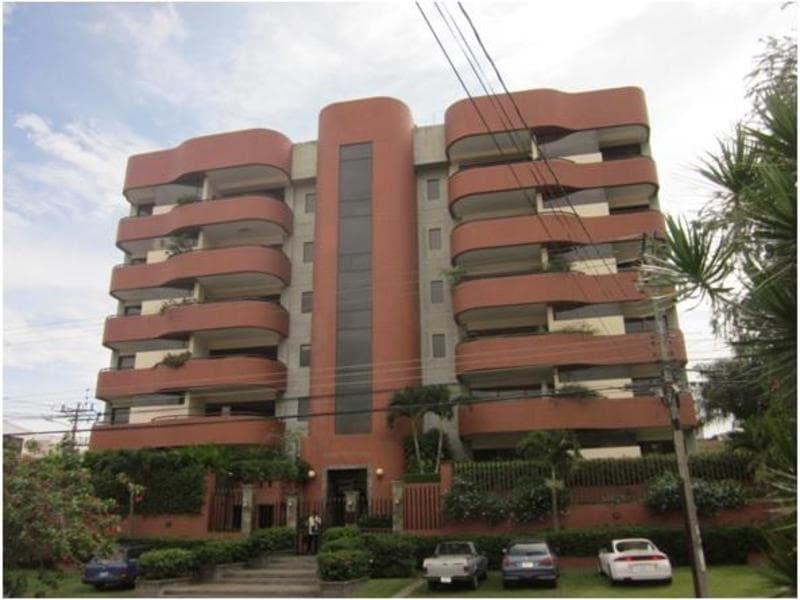 Propiedad en Escazú