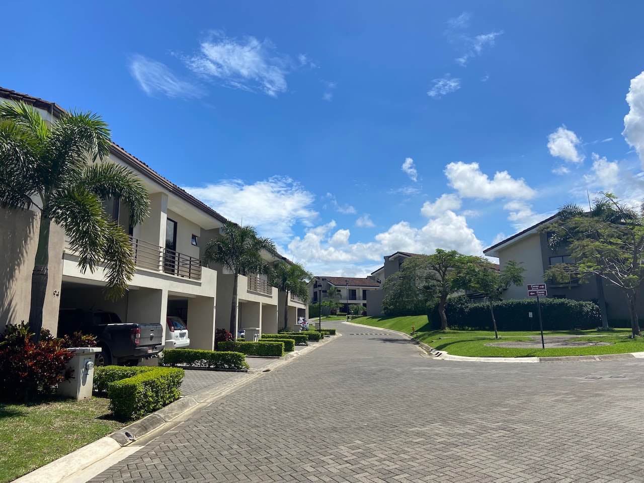 Propiedad en Condominio Parques del Sol