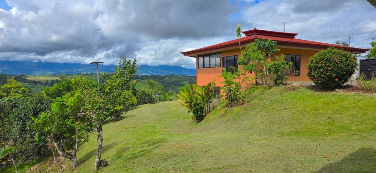 House at San Isidro del General