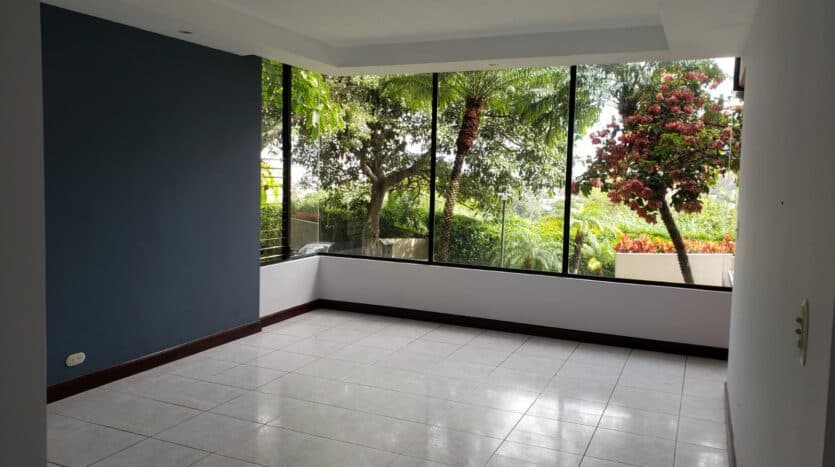 Apartamento en Escazú