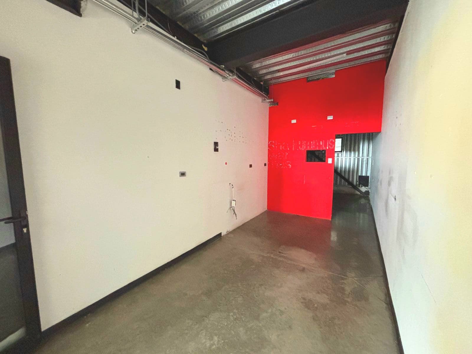 Comercial en San Rafael