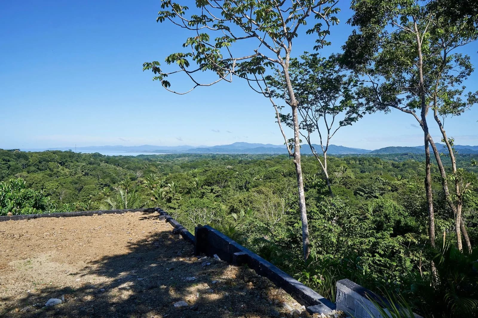 Commercial at Cóbano