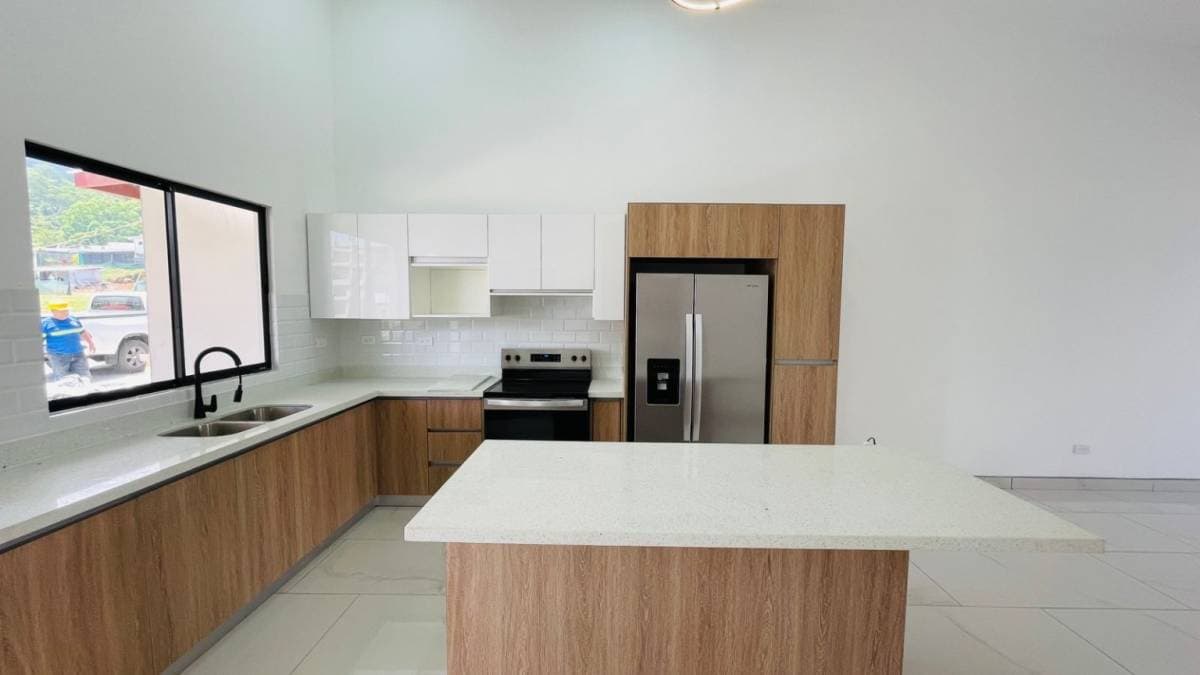 House at Condominio Arenas