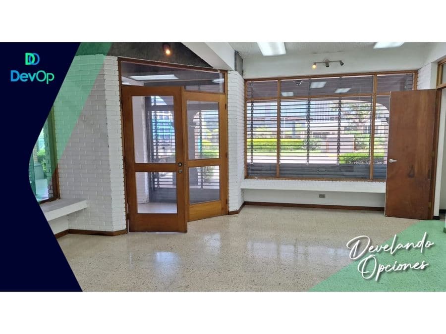 Comercial en Trejos Montealegre
