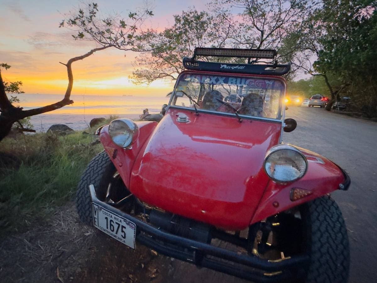 Comercial en Playa Potrero