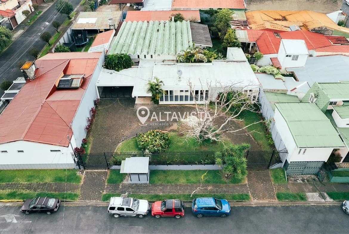 Casa en Desamparados