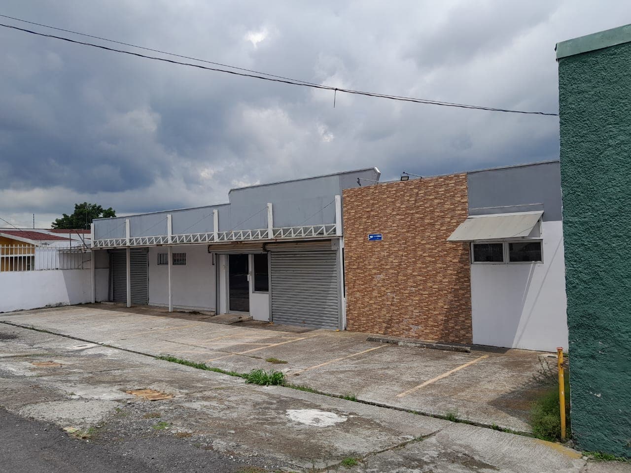 Comercial en San Pedro