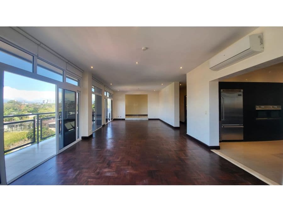 Apartment at San Rafael