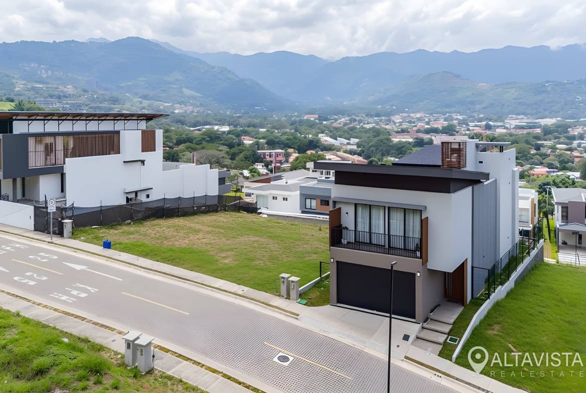 House at Condominio Vista Real