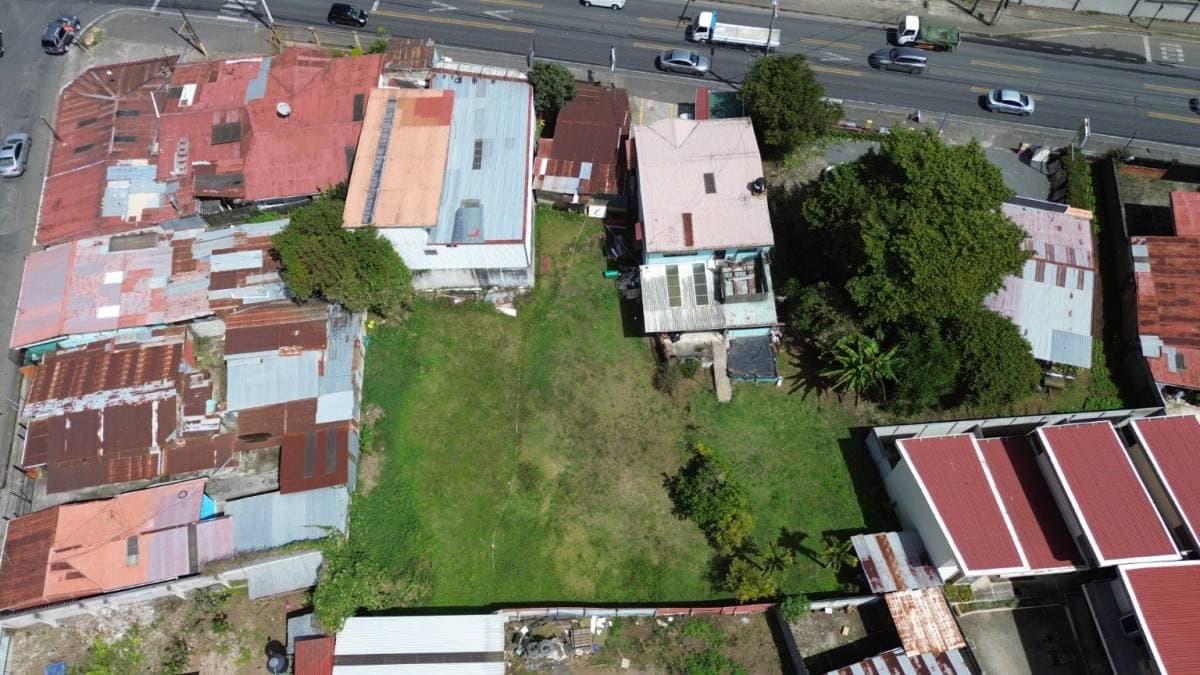 Propiedad en Caballo Blanco