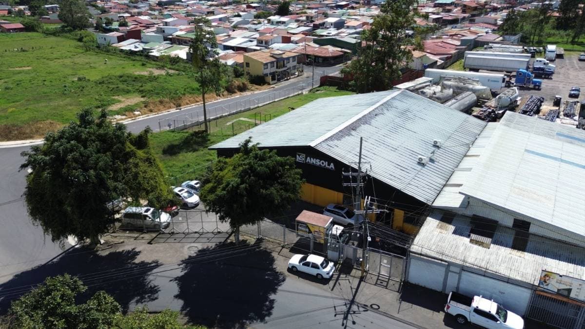 Warehouse at El Tejar