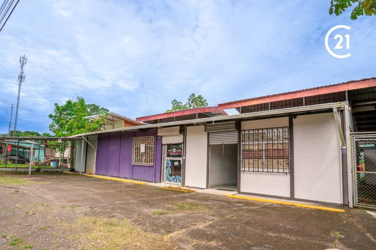 Retail space at Manzanillo