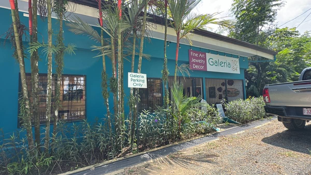 Local en Uvita