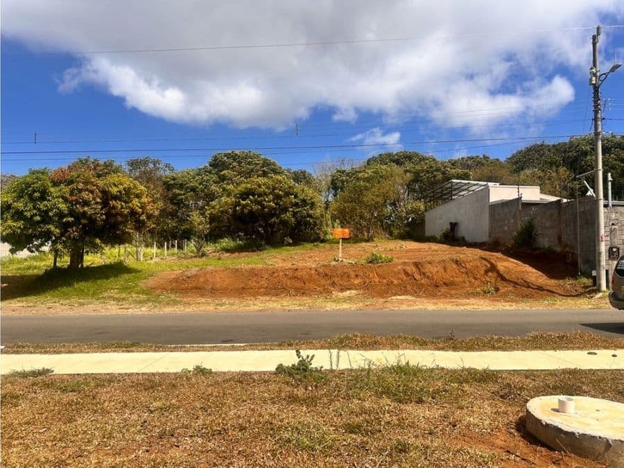 Land at San José de la Montaña