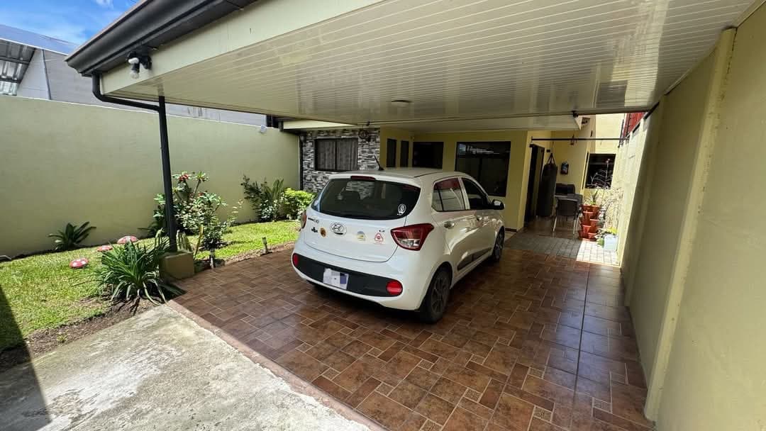 Property at Paraíso