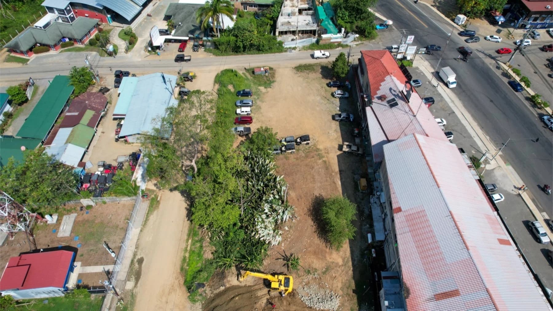 Comercial en Bahía Ballena