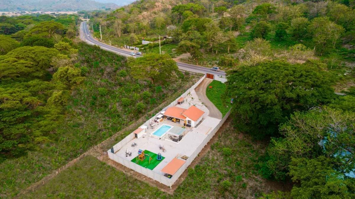 Casa en Veintisiete de Abril