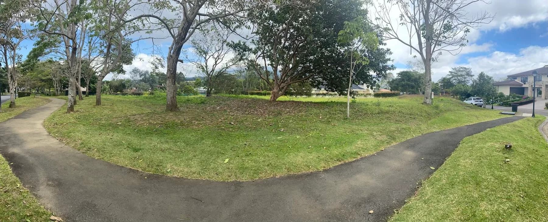 Terreno en Condominio Monterán