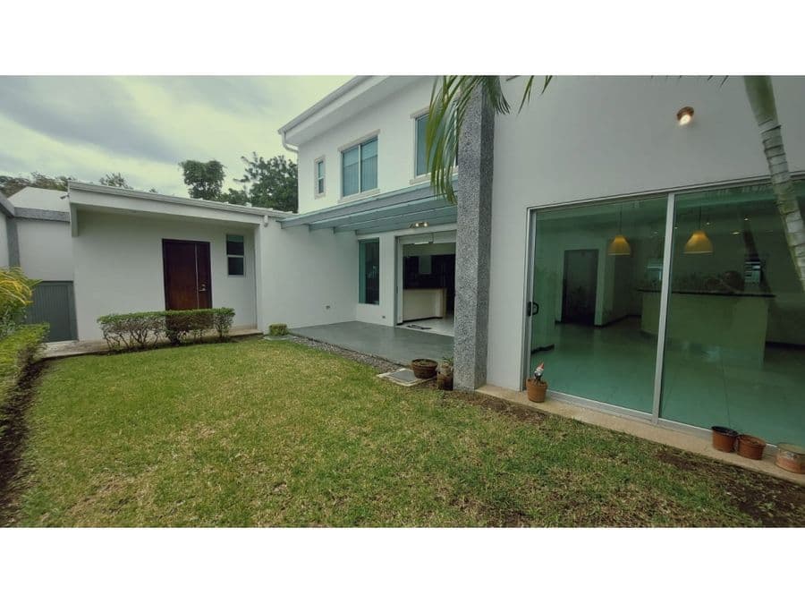 Propiedad en Santa Ana