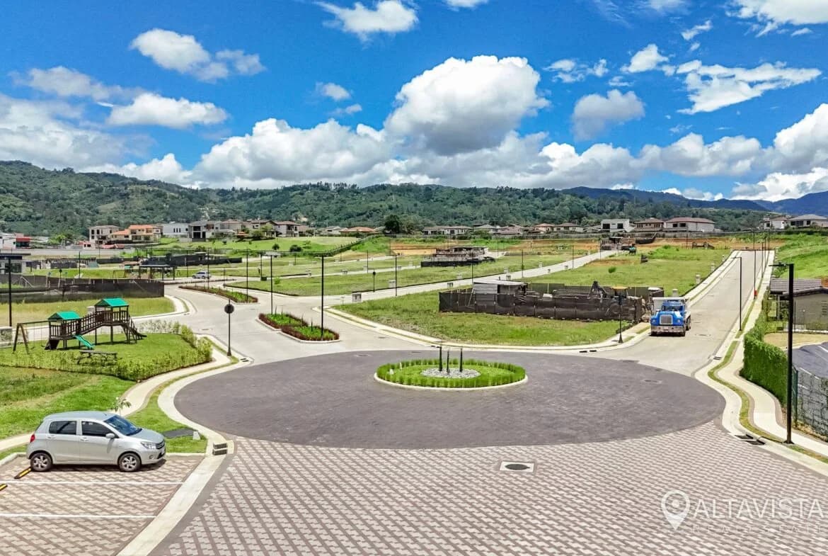 Terreno en Condominio Avenida del Este