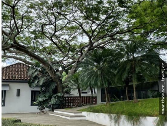 Casa en Residencial Villa Real