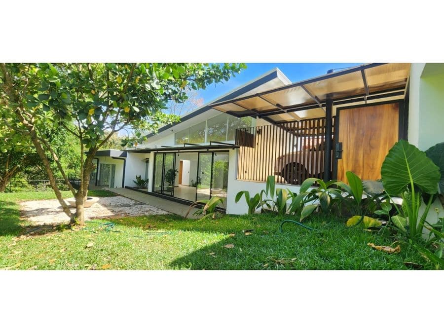 House at Plantation Estates