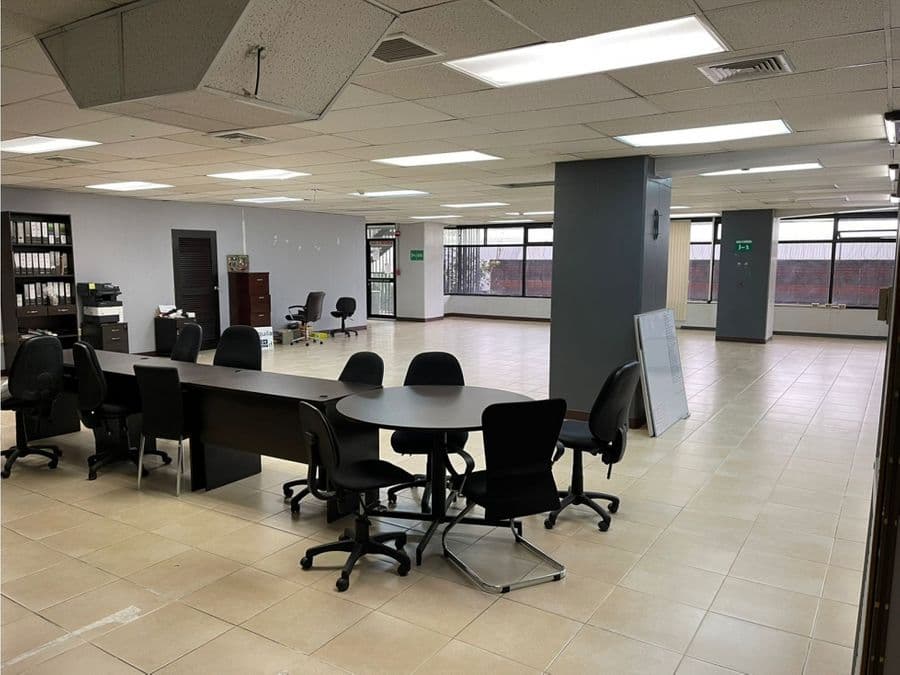 Oficina en San Pedro