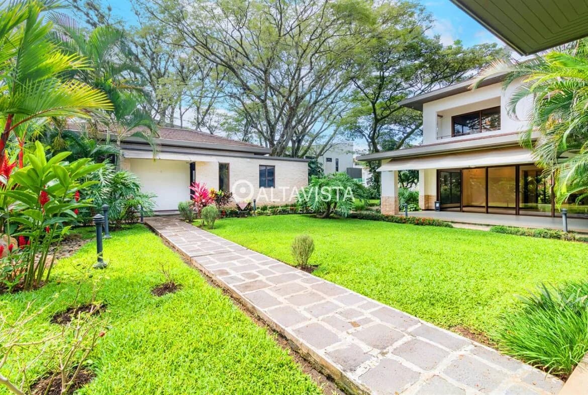 Casa en Condominio Nya