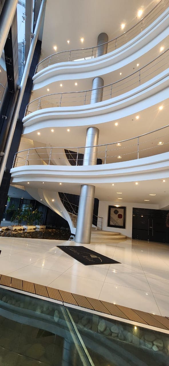 Comercial en San Rafael