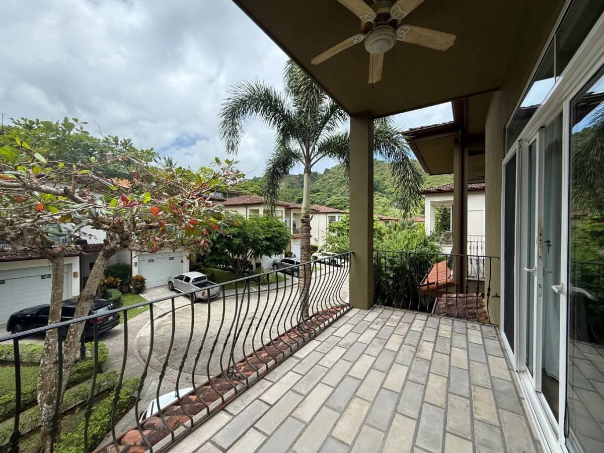 Casa en Reserva las Lomas