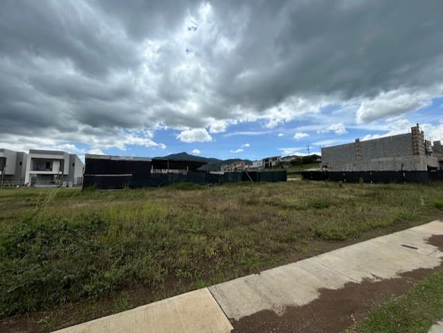 Property at Sánchez