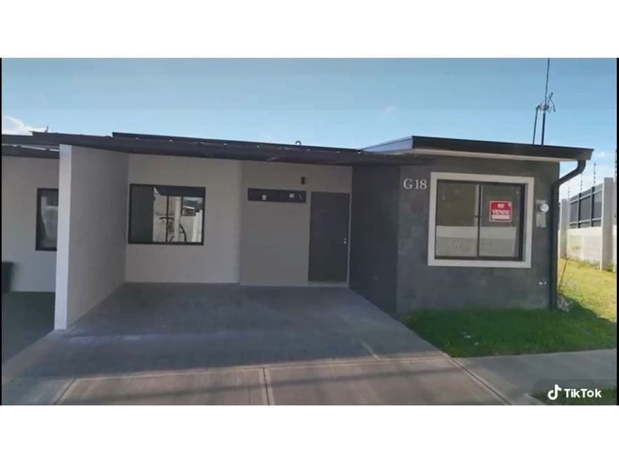 Casa en Condominio Robles de Lindora