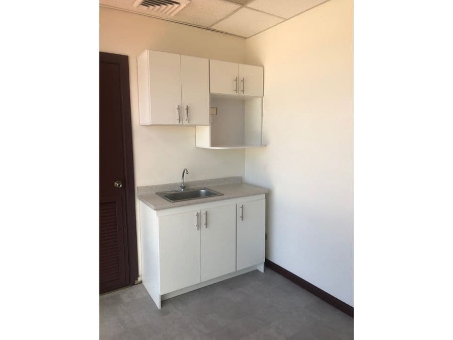 Oficina en Mata Redonda