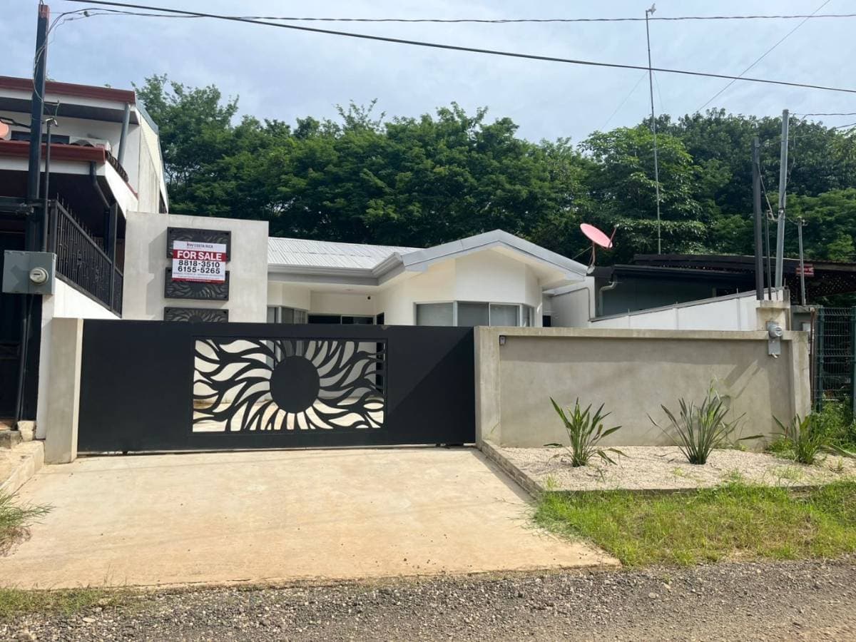 House at Tamarindo