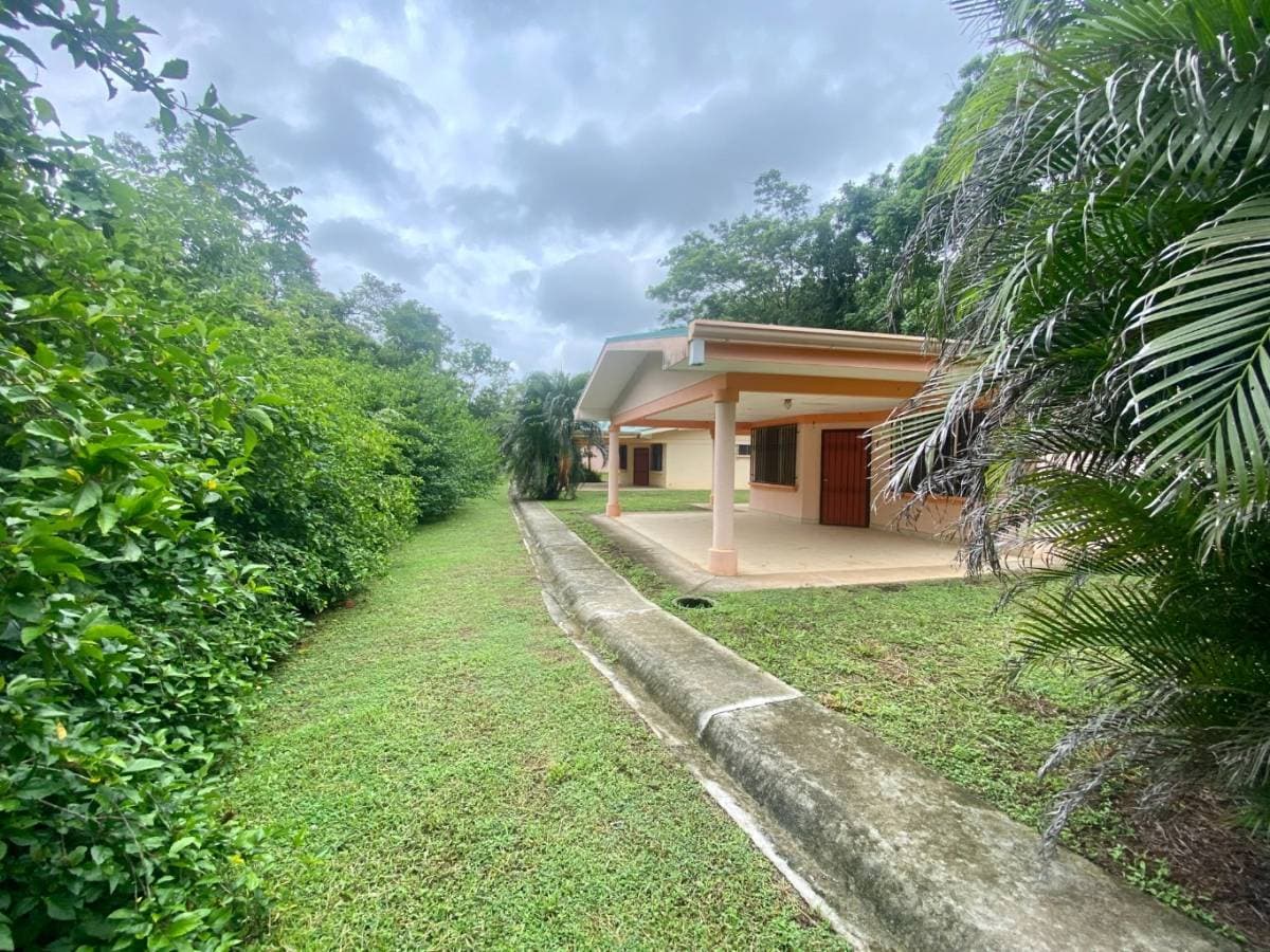 Casa en Tárcoles