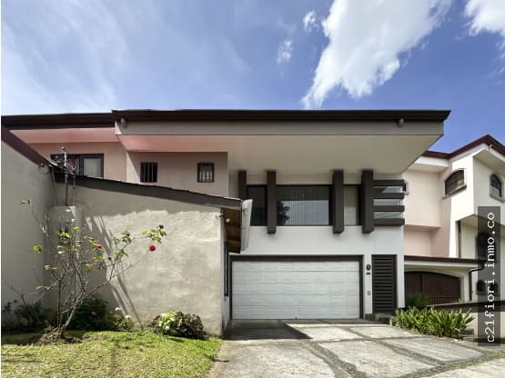 House at Curridabat