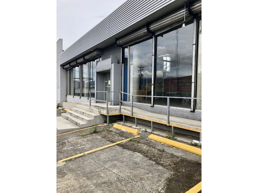 Building at Guadalupe