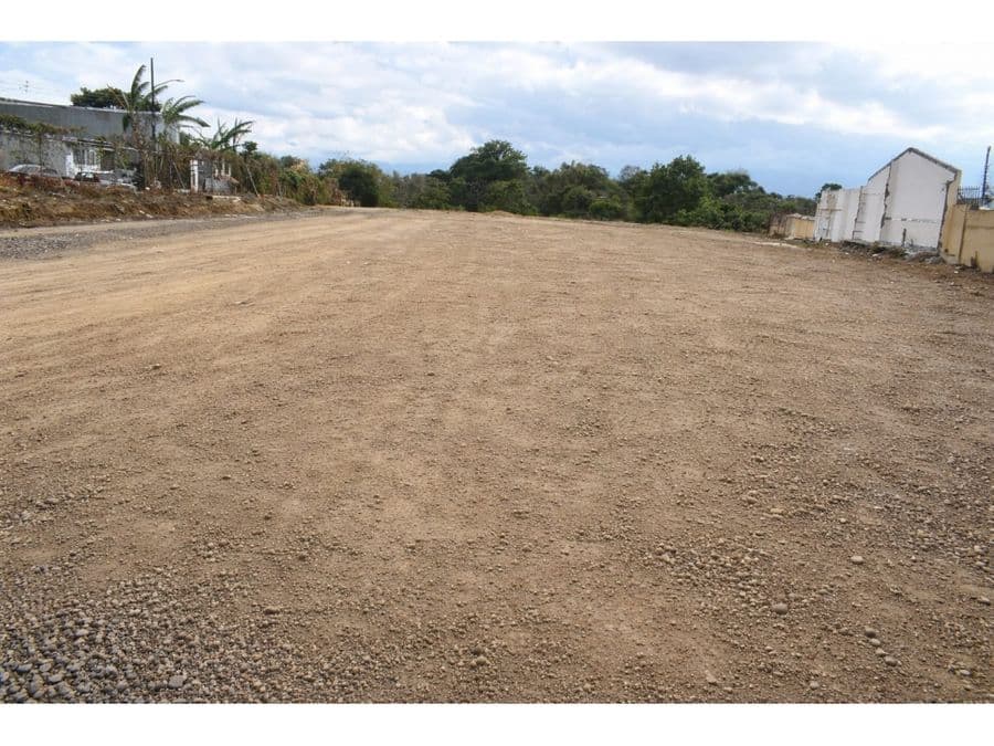 Land at Mata de Plátano