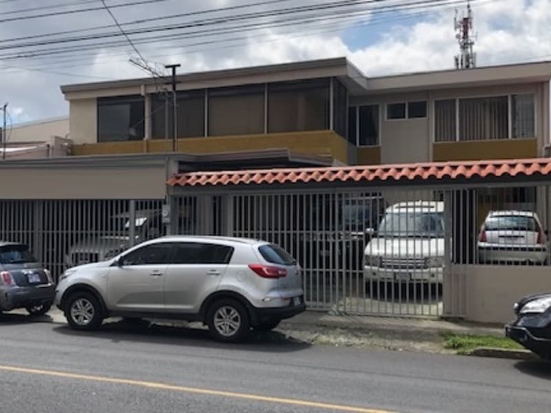 Commercial at San Sebastián