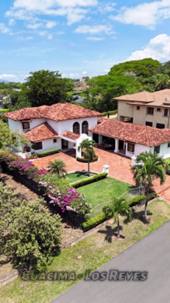 Casa en Guácima