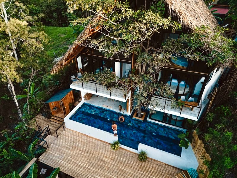 Commercial at Cóbano