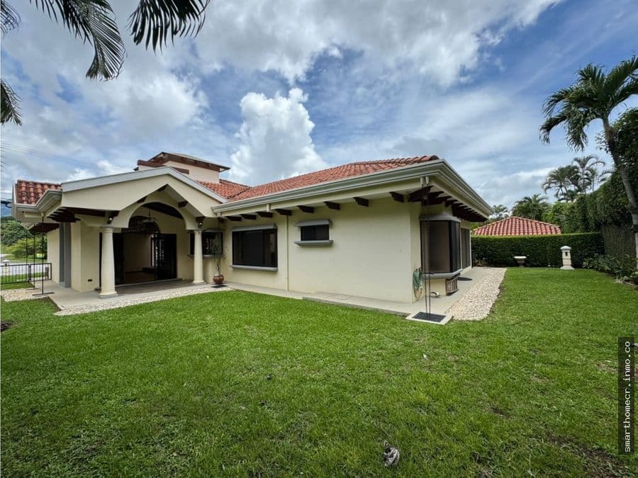 Casa en Parque Valle del Sol