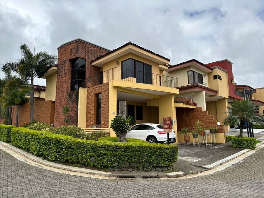 Casa en Condominio Haciendas de La Ribera